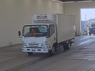ISUZU ELF 2019