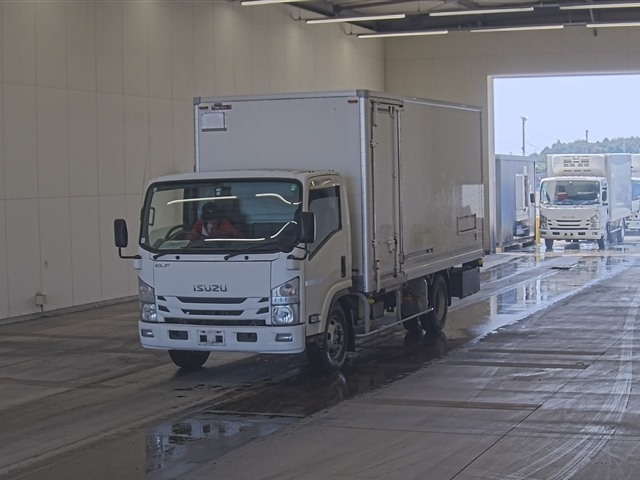 ISUZU ELF 2019