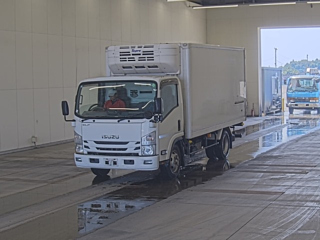 ISUZU ELF 2019