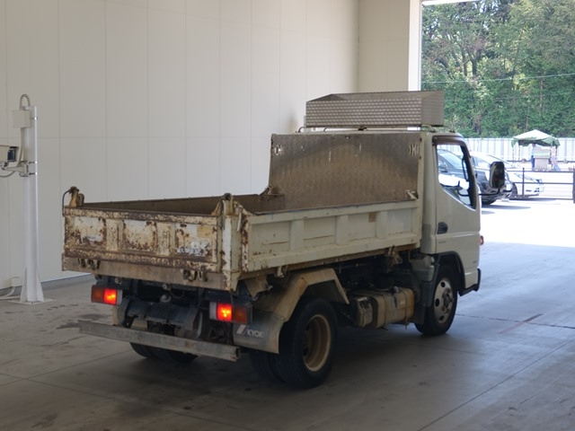 MITSUBISHI CANTER 2012