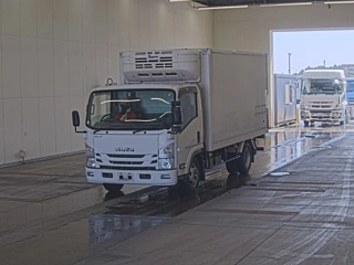 ISUZU ELF 2019
