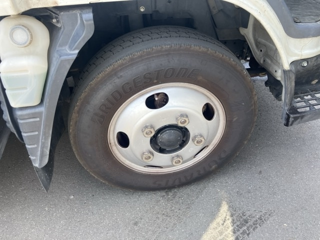 MITSUBISHI CANTER 2012