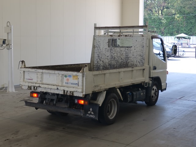 MITSUBISHI CANTER 2012