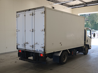 ISUZU ELF 2009