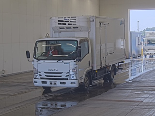 ISUZU ELF 2018