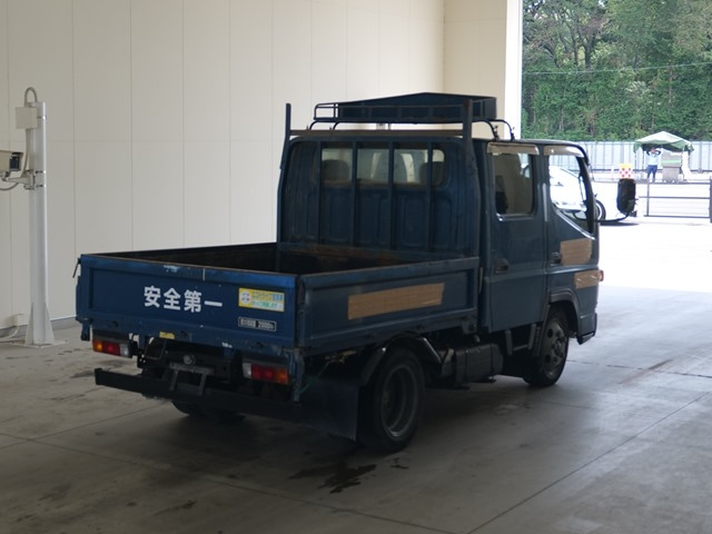 MITSUBISHI CANTER 2010