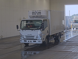 ISUZU ELF 2020
