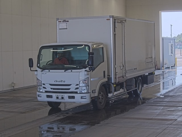 ISUZU ELF 2019