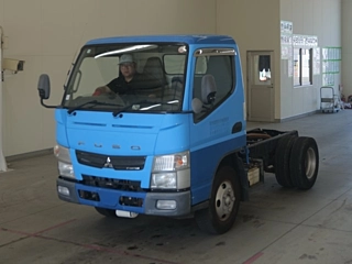 MITSUBISHI CANTER 2013