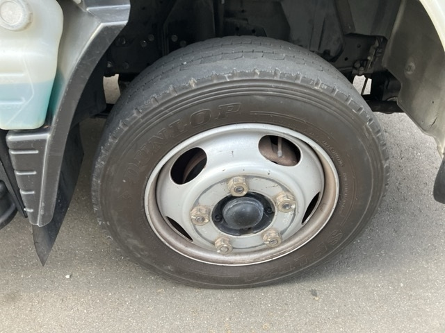 MITSUBISHI CANTER 2016