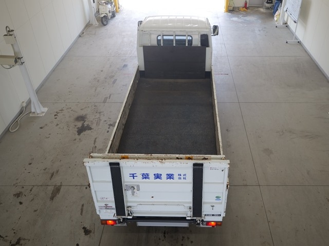 MITSUBISHI CANTER 2016