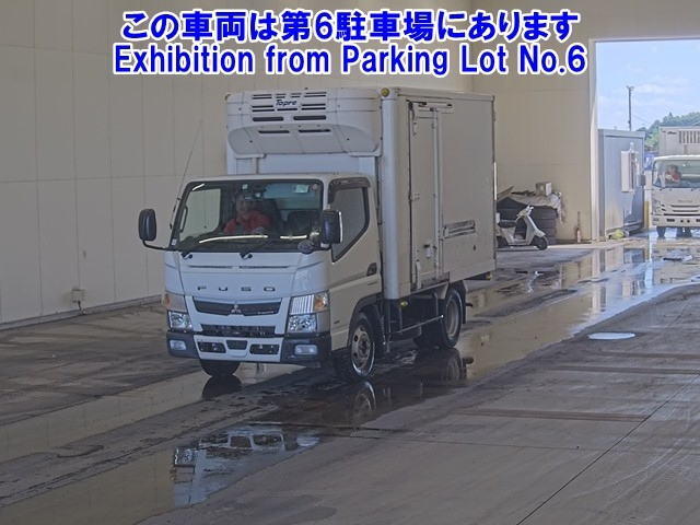 MITSUBISHI CANTER 2020