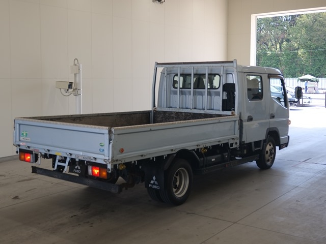 MITSUBISHI CANTER 2011