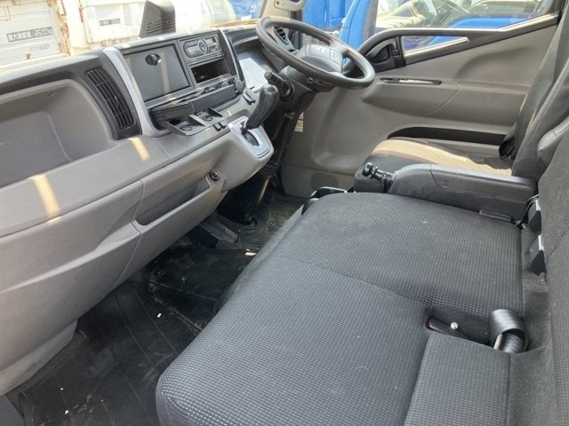 MITSUBISHI CANTER 2019