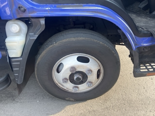 MITSUBISHI CANTER 2019