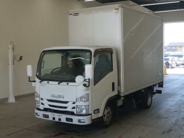 ISUZU ELF 2018