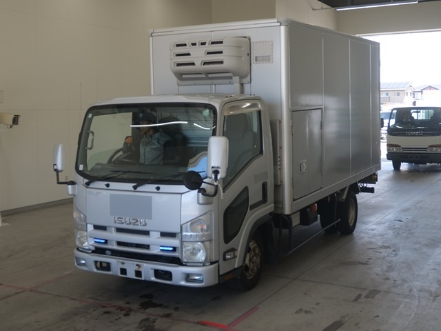 ISUZU ELF 2013