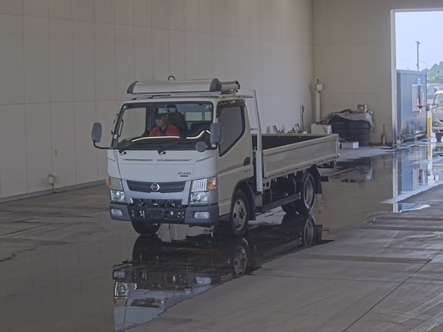 NISSAN ATLAS 2018