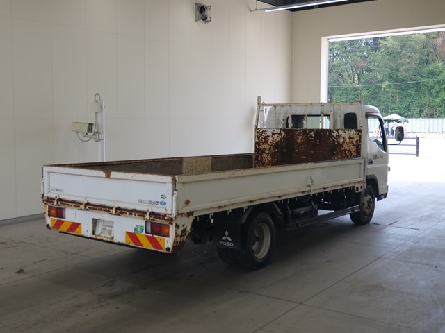 MITSUBISHI CANTER 2011