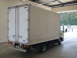 ISUZU ELF 2012