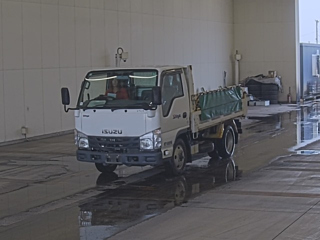 ISUZU ELF 2017