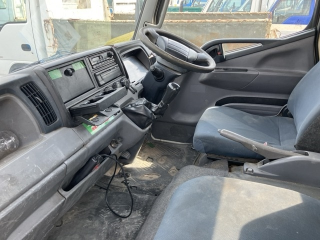 MITSUBISHI CANTER 2012