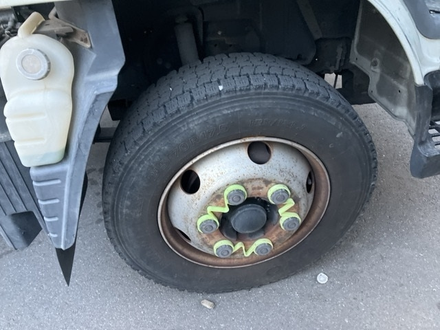 MITSUBISHI CANTER 2012