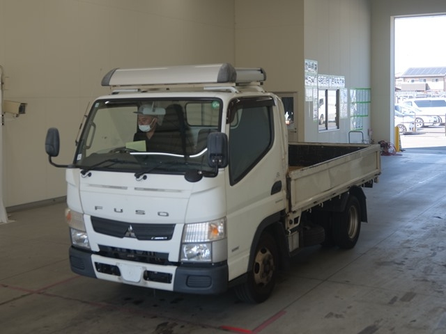 MITSUBISHI CANTER 2015