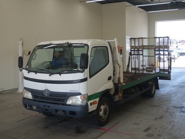 TOYOTA DYNA 2011