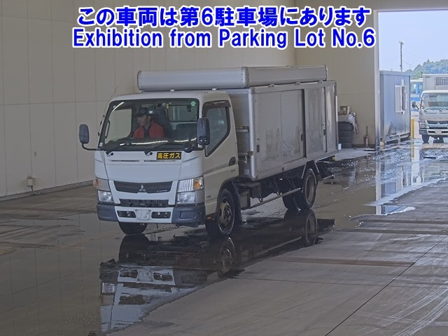 MITSUBISHI CANTER 2015