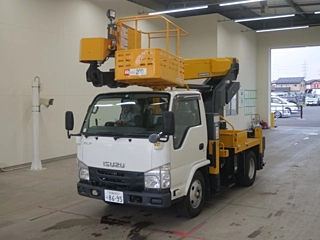 ISUZU ELF 2018