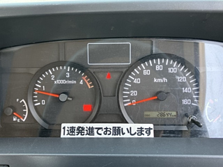 ISUZU ELF 2018
