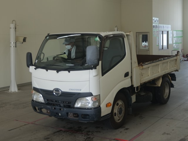 HINO DUTRO 2013