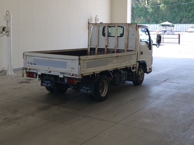 ISUZU ELF 2012