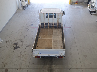 ISUZU ELF 2012