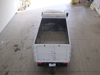 ISUZU ELF 2010