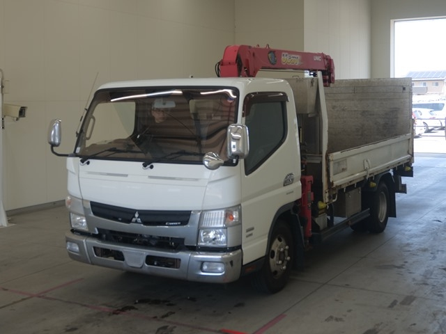 MITSUBISHI CANTER 2013