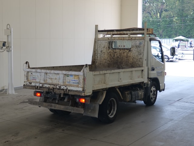 MITSUBISHI CANTER 2012