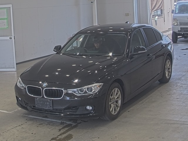 BMW 3 SERIES 2012