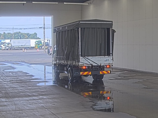 ISUZU ELF 2018