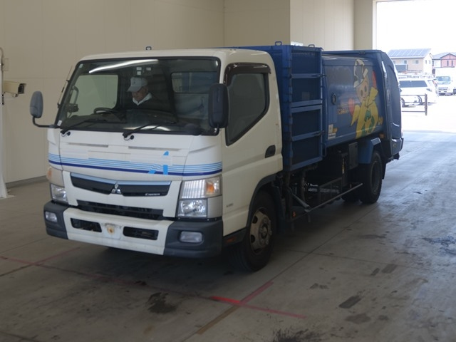 MITSUBISHI CANTER 2018