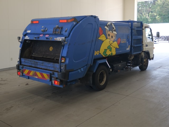 MITSUBISHI CANTER 2018