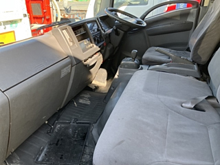 ISUZU ELF 2011