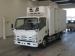 ISUZU ELF 2011
