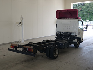 ISUZU ELF 2017