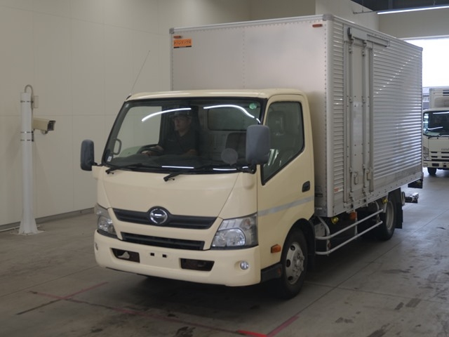 HINO DUTRO 2014