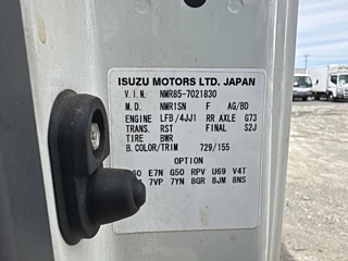 ISUZU ELF 2013