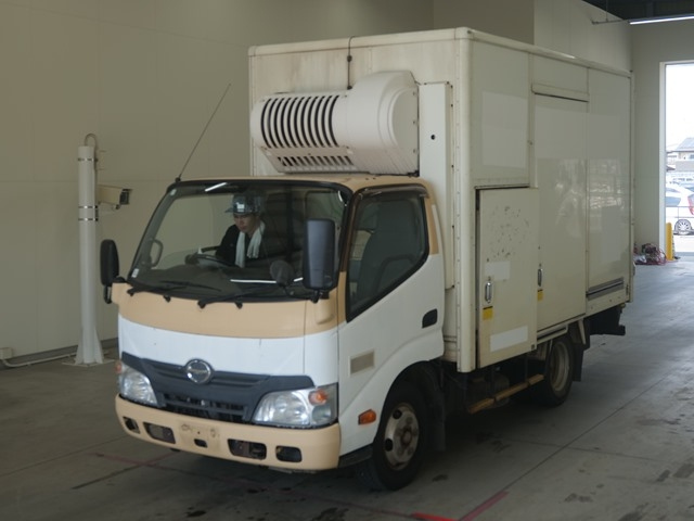 HINO DUTRO 2013