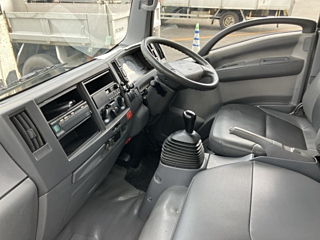 ISUZU ELF 2011
