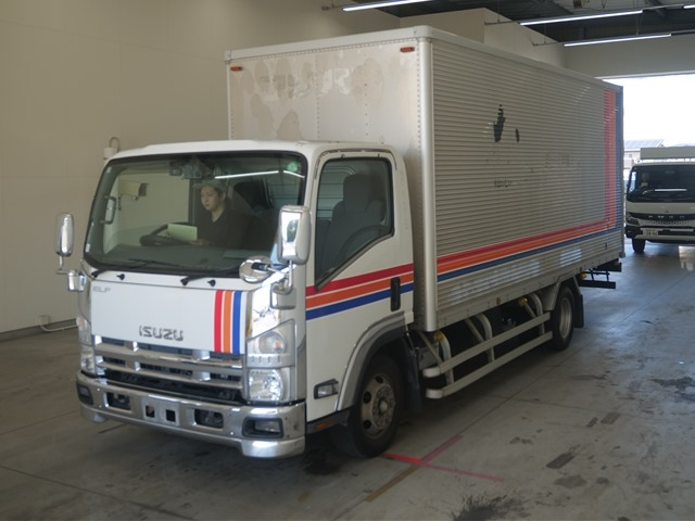 ISUZU ELF 2010